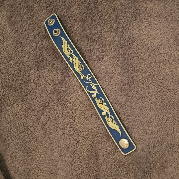 Legolas Rubber Bracelet - Picture 1 of 4